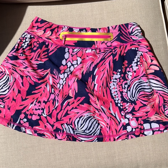 Lilly Pulitzer Bright Navy "A Jungle in Here" Keegan Skort - Size XS - E… - Picture 4 of 6